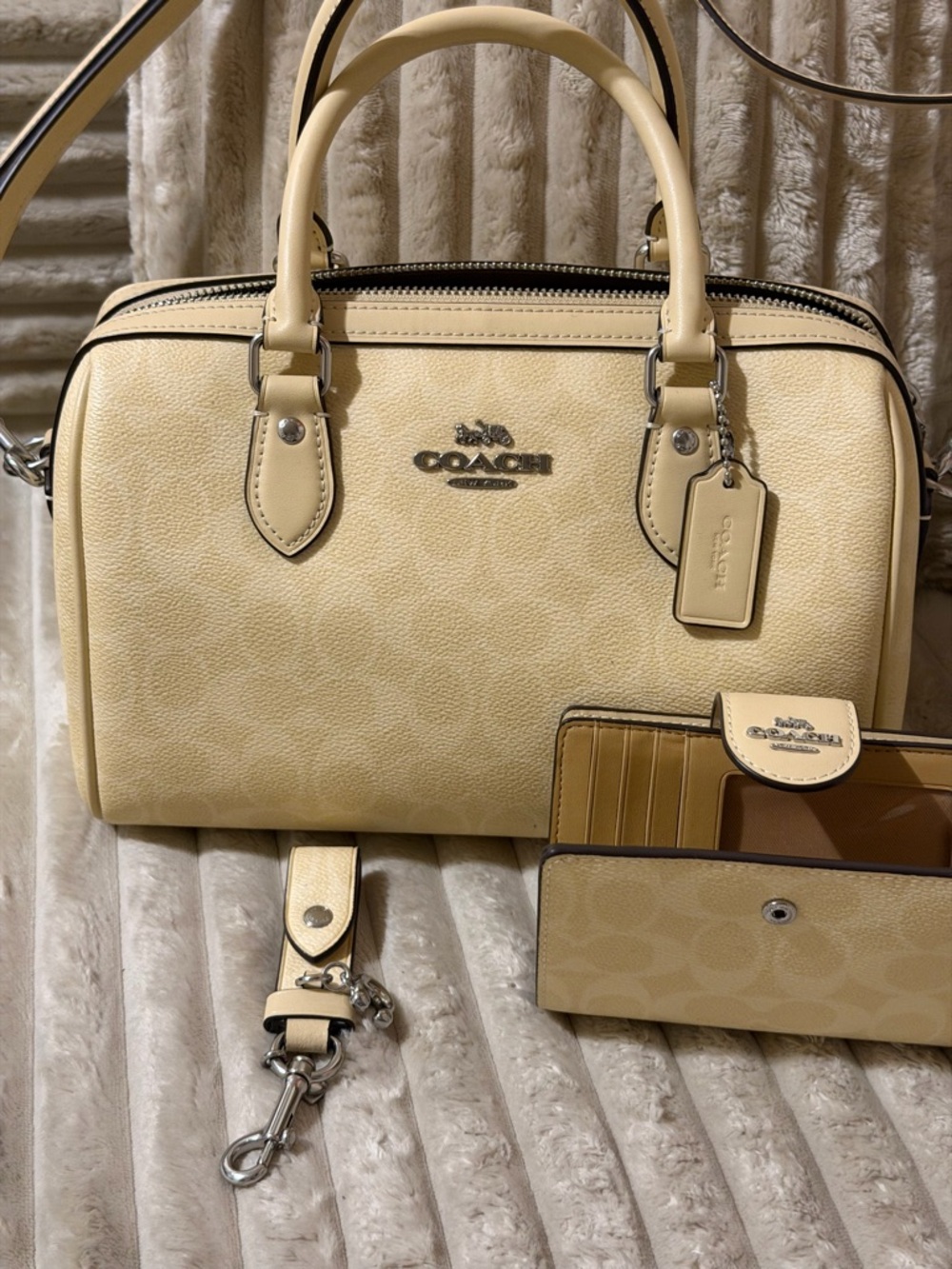 Coach pale yellow  small rowan with Matching Card Case and key chain